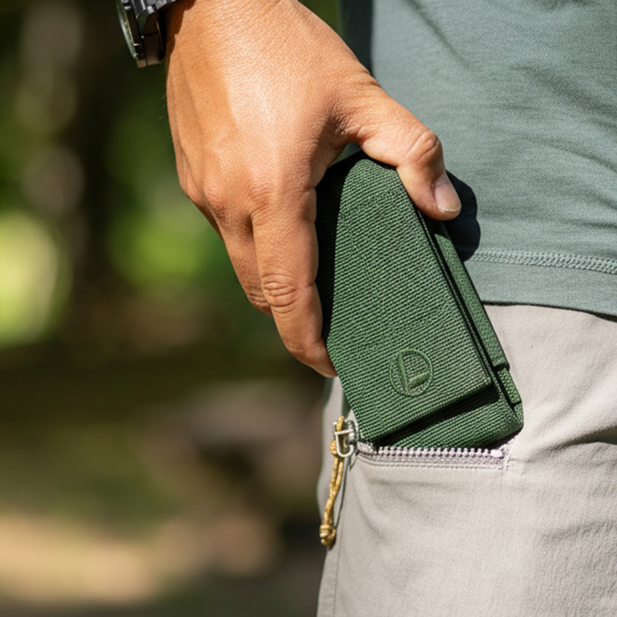 FUNDA MOLLE CON BOLSILLOS